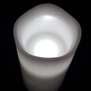 LED WAX PILLAR CANDLE - WHITE FLICKER - 10
