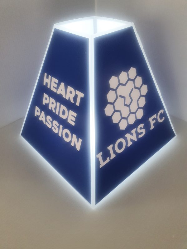 PYRAMID SHAPE BRANDED CENTREPIECE - Image 4